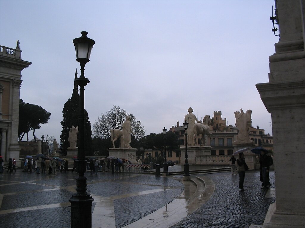 Auf dem Vittoriano bei Regen