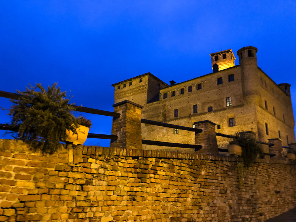 Castello di Grinzane Cavour